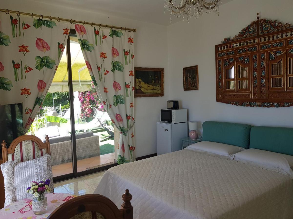 Olguita Hotel Menton Bagian luar foto